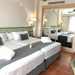 Hotel Playacalida 4*