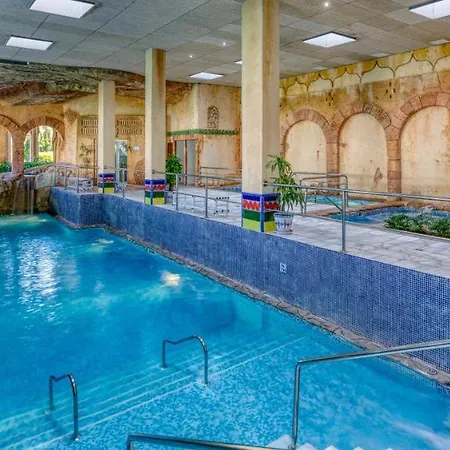 Playacalida 4* Альмуньекар