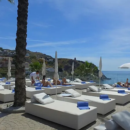Hotel Playacalida 4*