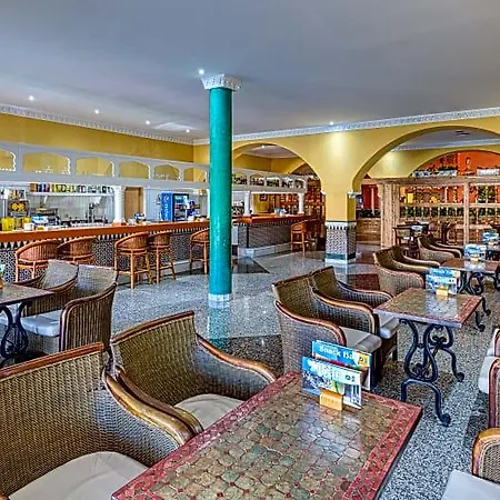 Hotel Playacalida