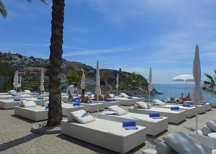 Hotel Playacalida 4*